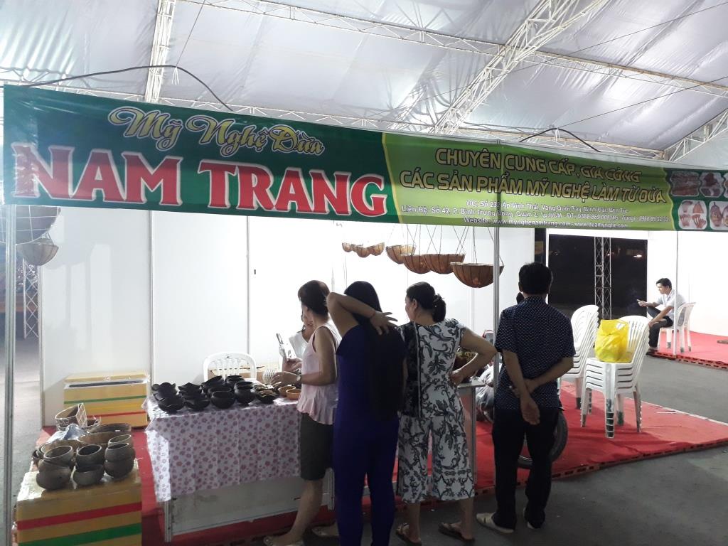 Mỹ Nghệ Dừa Nam Trang Gia công cung cấp bát gáo dừa tốt nhất