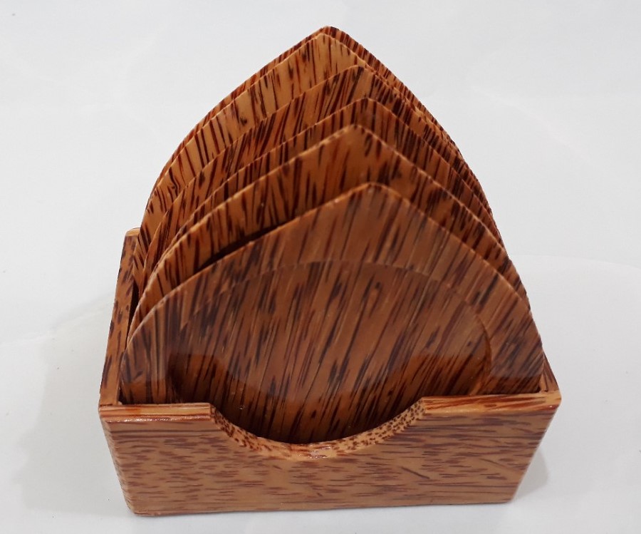 đế lót ly bằng gỗ dừa mỹ nghệ hình tim